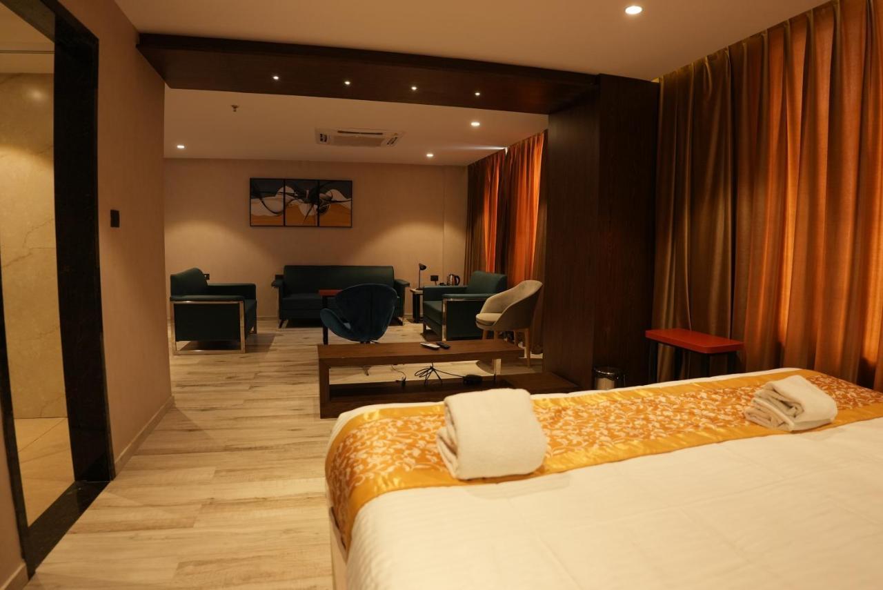 Hotel Ocean Vista Bay Visakhapatnam Esterno foto